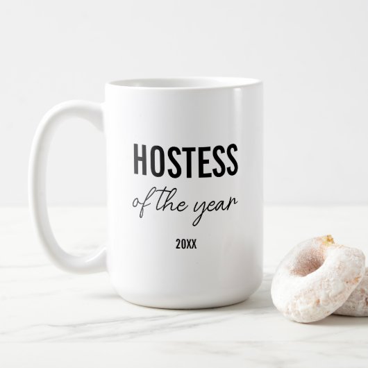 Modern Simple Black Script Personalized Hostess Kaffeetasse (Mit Donut)