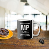 Modern Simple Business Monogram Logo Schwarz-weiß Kaffeetasse