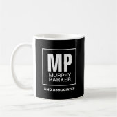 Modern Simple Business Monogram Logo Schwarz-weiß Kaffeetasse (Links)