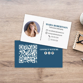 Modern Simple Minimalistisch QR Code Social Media Visitenkarte