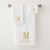 Modern Simple Monogram Gold Script Name White Badhandtuch Set (Insitu)
