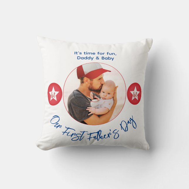 Modern Simple Red Keepake Foto First Vathday Kissen (Vorderseite)