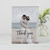 Modern Simple white overlay 2 Foto Wedding Dankeskarte (Stehend Vorderseite)