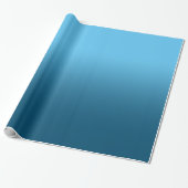Modern Sky and Ocean Blue Ombre Geschenkpapier (Ungerollt)