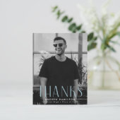 Modern Sky Blue Foto Abschluss Vielen Dank Postkarte (Stehend Vorderseite)