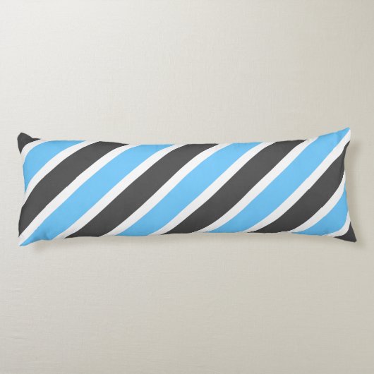 Modern Sky Blue Gray Diagonal Stripes Seitenschläferkissen (Rückseite)