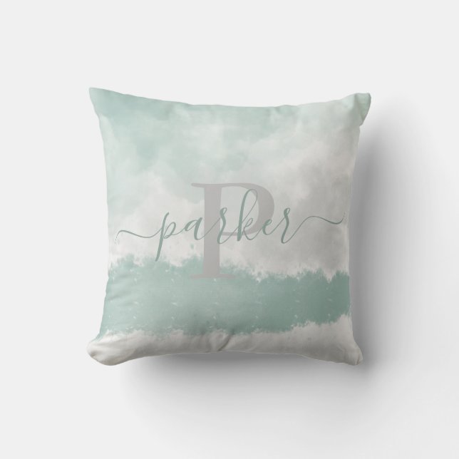 Modern Soft Green Watercolor Monogram Kissen (Vorderseite)