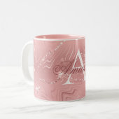 Modern Stilvoll Rosa Glitzer Monogram Name Zweifarbige Tasse (Vorderseite Links)