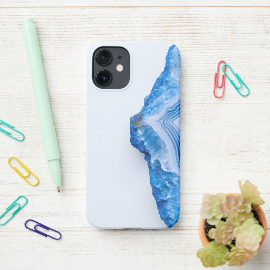 Modern Stone Dusty Blue Marble iPhone Hülle (Auf dem Schreibtisch)