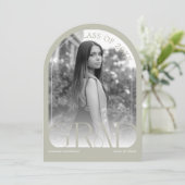 Modern Stone Grey Arch Photo Graduation Party Einladung (Stehend Vorderseite)