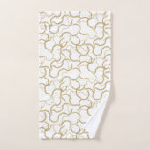 Modern Streetstyle Glam With Gold Chains Badhandtuch Set (Handtuch)