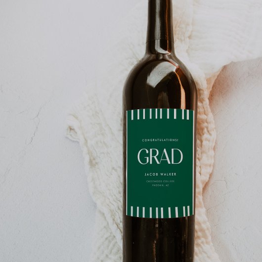 Modern Striped Green Graduation Party Congrats Weinetikett