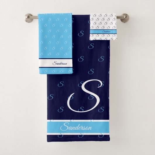 Modern Stylish Navy Blue and White Monogram Bath Badhandtuch Set (Insitu)