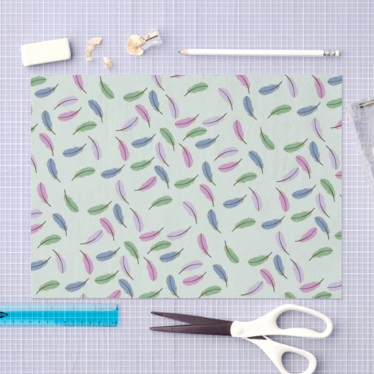 Modern Stylish Pastel Blue Feathers Pattern Seidenpapier (Handwerk)