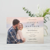 Modern Stylish Photo Wedding Invitation Einladung (Stehend Vorderseite)