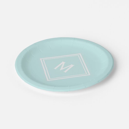 Modern Stylish Robin's Egg Blue Custom Monogram Pappteller (Schrägansicht)