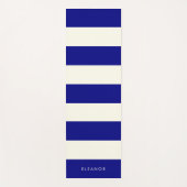 Modern Stylish Simple Ivory and Navy Custom Name Yogamatte (Vorderseite)