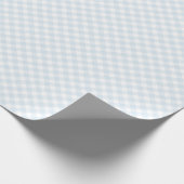 Modern + Sweet Light Blue Gingham Geschenkpapier (Ecke)