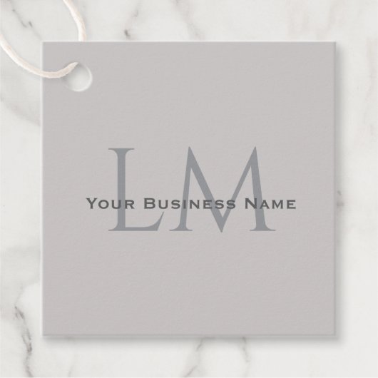 Modern Taupe Gray Monogram Branding Geschenkanhänger (Vorderseite)