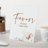 Modern Terracotta White Floral Boho Favoriten Sockelschild (In SItu)