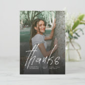Modern Thanks Script Simple Photo Graduation Dankeskarte (Stehend Vorderseite)