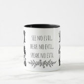 Modern Three Wise Monkeys Graphic T-Shirt  Tasse (Zentrum)