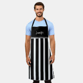 Modern trendy black white stripes monogram name schürze (Getragen)
