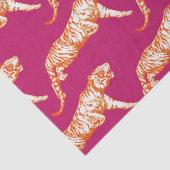Modern trendy Bright Orange Tiger on Pink Seidenpapier (Detail)
