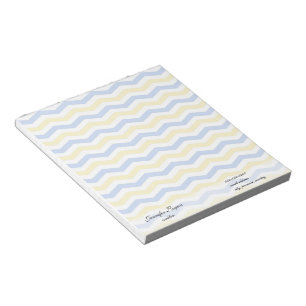 Modern, trendy, elegante blaue und gelbe Chevron Notizblock