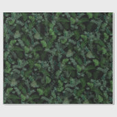 Modern tropical green foliage Black pattern Geschenkpapier (Flach)