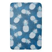 Modern Tropical Pineapple Watercolor Badematte (Vorderseite Vertikal)