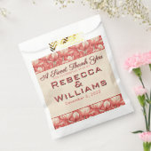 Modern Tulip Petal Backyard Wedding Geschenktütchen (Versiegelt)