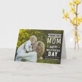 Modern Typografie Overlay Happy Mother's Day Foto Karte (Gelbe Blume)