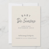 Modern Typography Beige Pregnancy Ankündigung (Vorderseite)