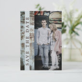 Modern Urban Grunge Romantic Engaged Couple (Stehend Vorderseite)