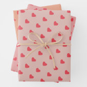 Modern Urban Red Hearts Pattern Geschenkpapier Set (Beispiel)
