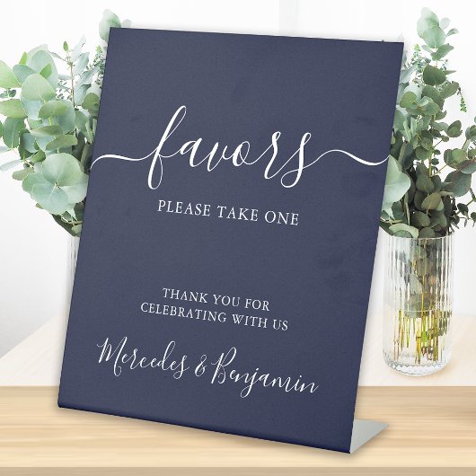 Modern Wedding Favors Personalized Navy Blue Sockelschild