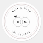 Modern Wedding Rings Monogram Save the Date Runder Aufkleber (Vorderseite)