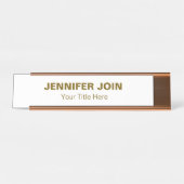 Modern weiß Golden Blush Schreibtisch Name Plakat Schreibtischnamensplakette (Vorderseite )