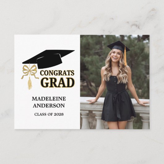 Modern Whimsical Gold Black Graduation Cap Begleitkarte (Vorderseite)