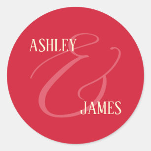 Modern Whimsy Red Ampersand Wedding Monogram Runder Aufkleber