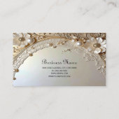 Modern White Flowers Pearls Business Card Visitenkarte (Rückseite)