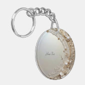 Modern White Flowers Pearls Keychain Schlüsselanhänger (Vorderseite links)