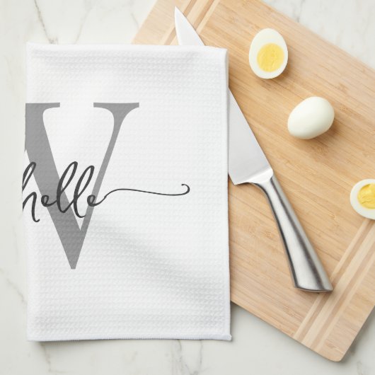Modern White Gray Custom Monogram Name Script Geschirrtuch (Viertel Falte)