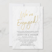 Modern White Marble Gold Script | Engagement Einladung (Vorderseite)