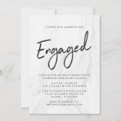 Modern White Marble Script | Engagement Einladung (Vorderseite)
