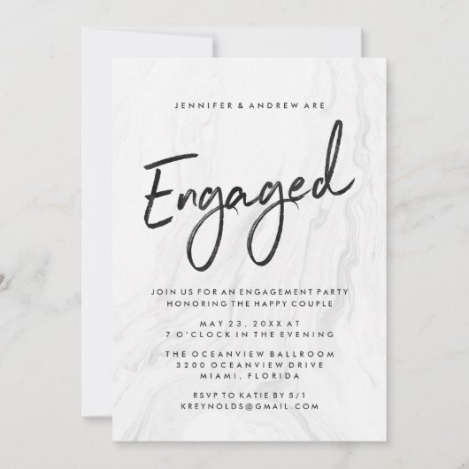 Modern White Marble Script | Engagement Einladung (Vorderseite)
