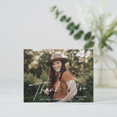 Modern White Script Foto Abschluss Vielen Dank Postkarte (Stehend Vorderseite)