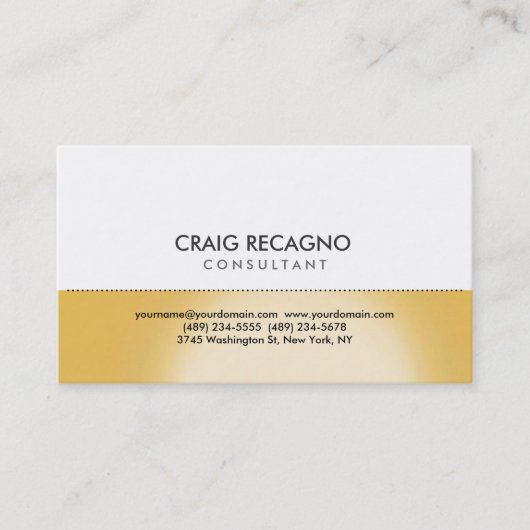 Modern White Simple Consultant Business Card Visitenkarte (Vorderseite)