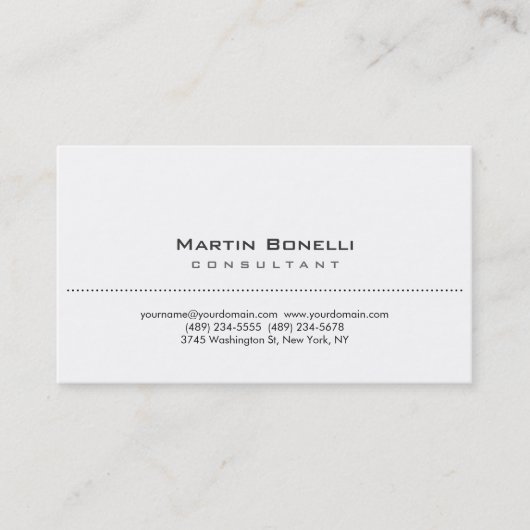 Modern White Simple Consultant Business Card Visitenkarte (Vorderseite)